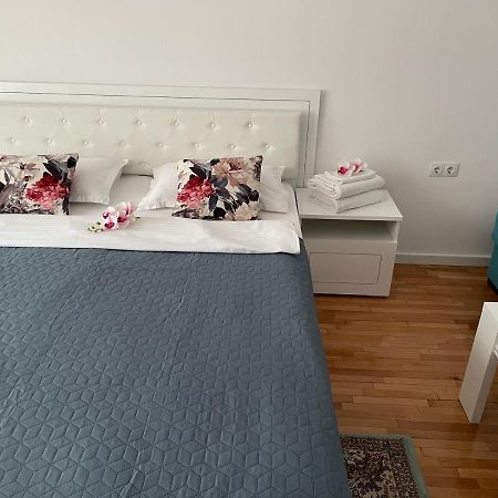 Orhideea Apartment Oradea Zewnętrze zdjęcie