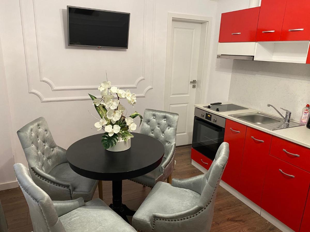 Orhideea Apartment Oradea Zewnętrze zdjęcie